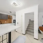 In Pore With Private Pool And Poreč